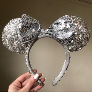 Disney Silver Sequin Minnie Mouse Ears